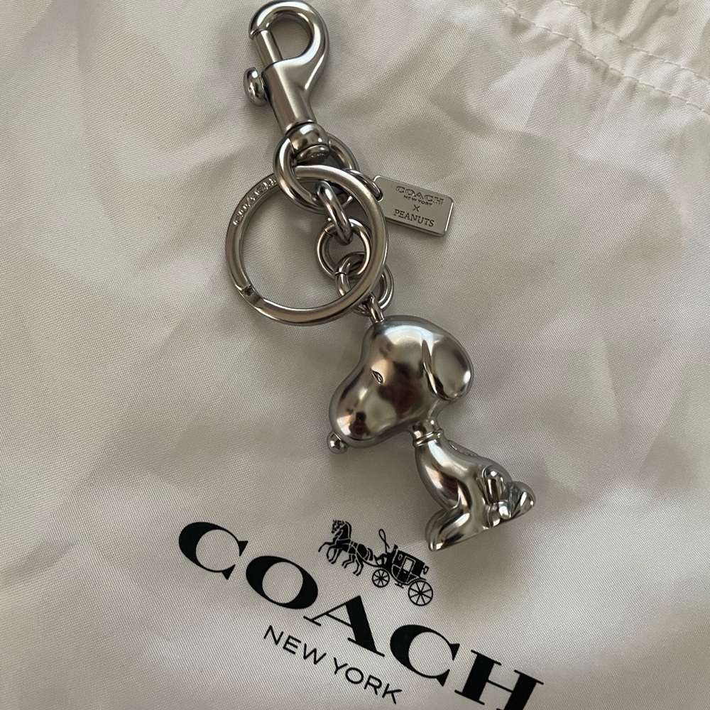 Authentic Coach X PEANUTS Metal SNOOPY BAG CHARM KEYCHAIN